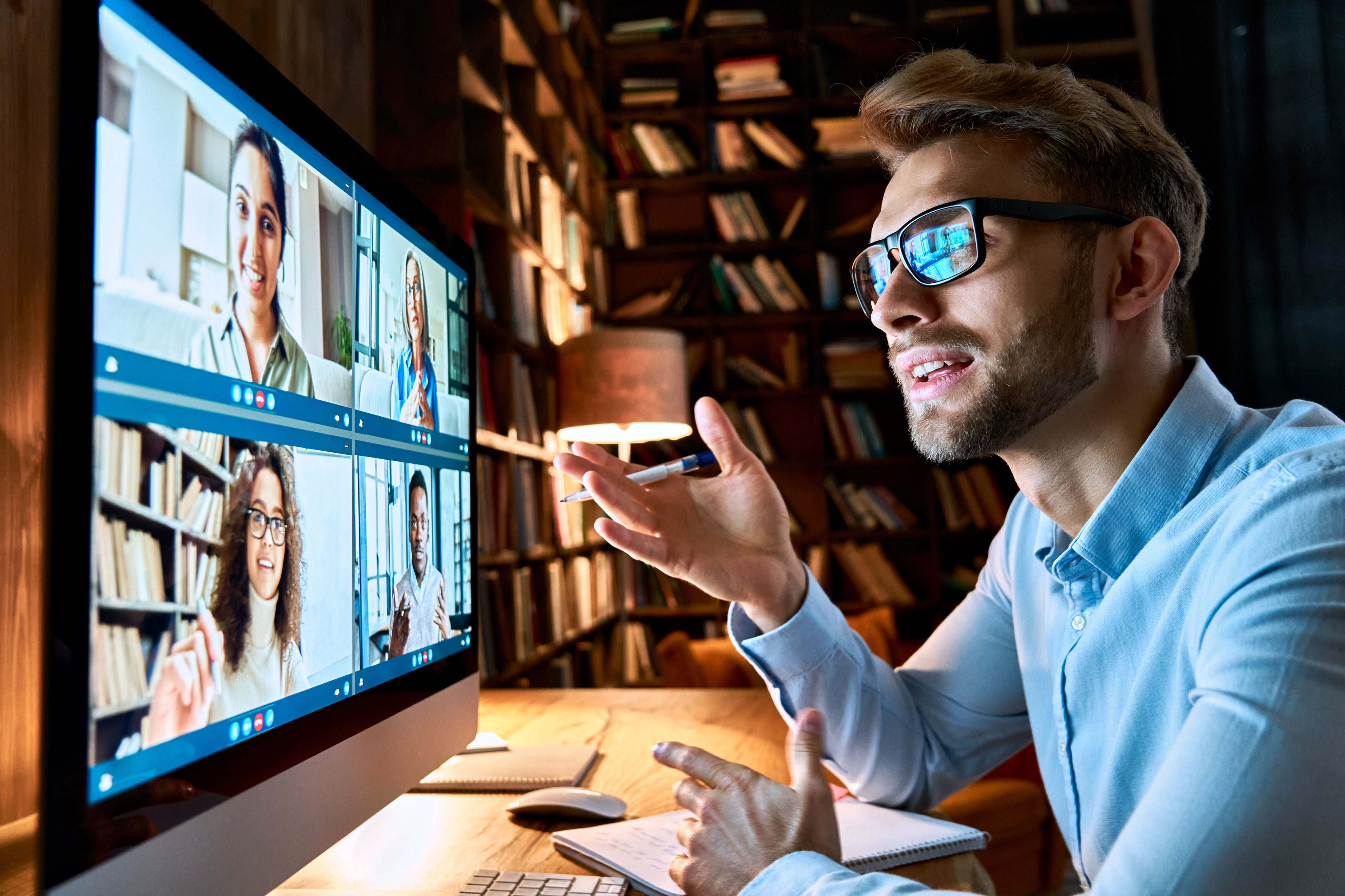 La iniciativa de apadrinamiento surgió en marzo de 2020 con el objetivo de acelerar la transformación digital educativa a través del uso de herramientas TIC