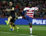 Adrián Ramos abandona la pretemporada del Granada por lesión urológica