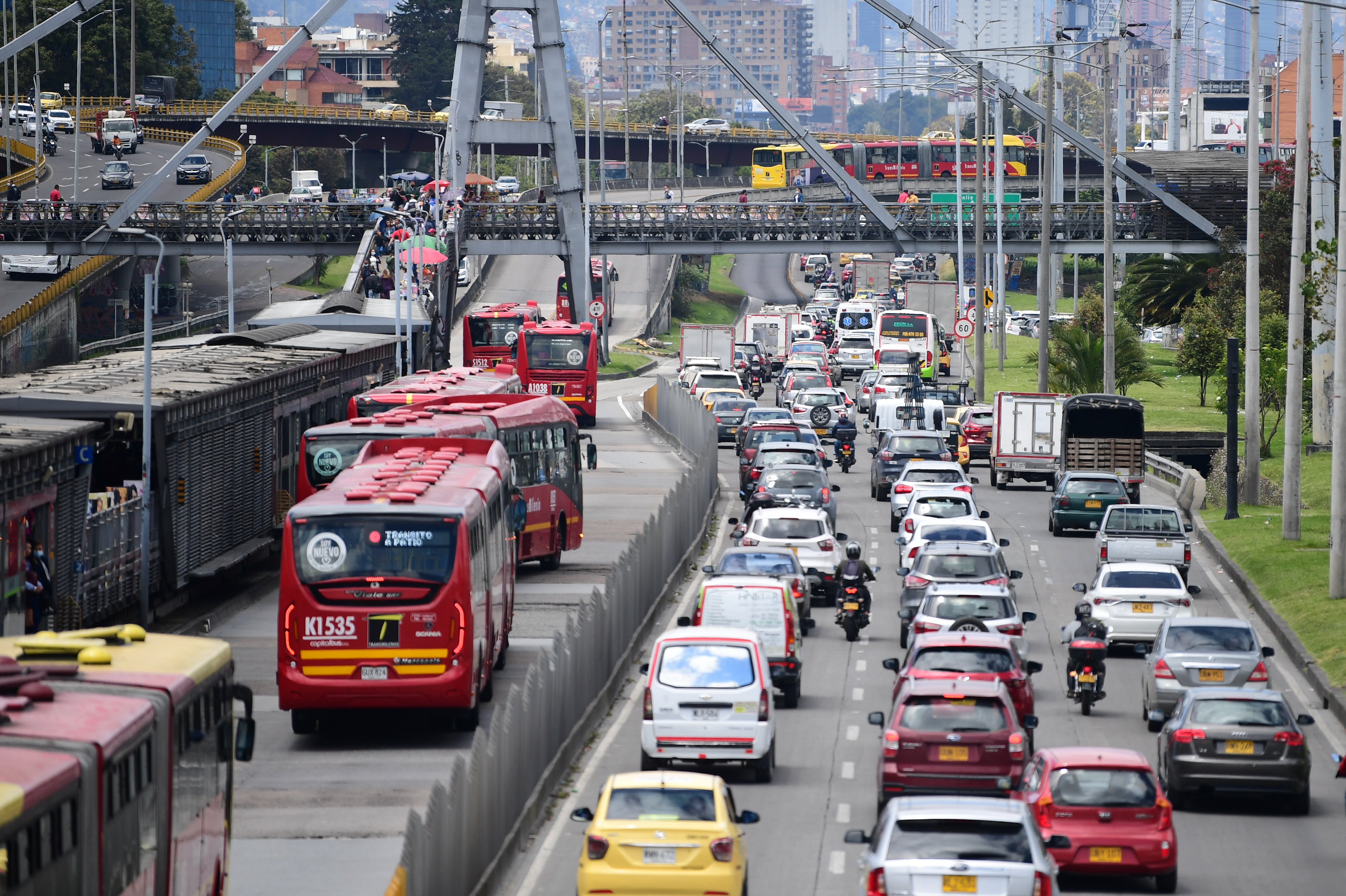 Trancones en Bogotá a causa de las diversas obras que se llevan en la capital