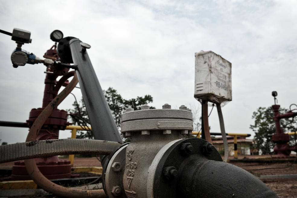 Los dos espías rusos, que trabajaban en la Embajada de Rusia en Bogotá, reunieron información sobre la infraestructura petrolera y energética de Colombia, según reportes de prensa. Foto: Gabriel Aponte