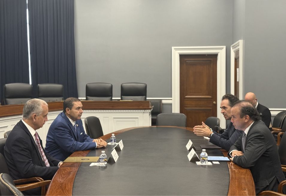 Los mandatarios regionales finalizaron su gira diplomática por Washington