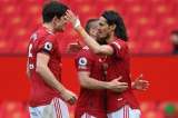 Cavani sigue en racha y anotó en la victoria de Manchester United