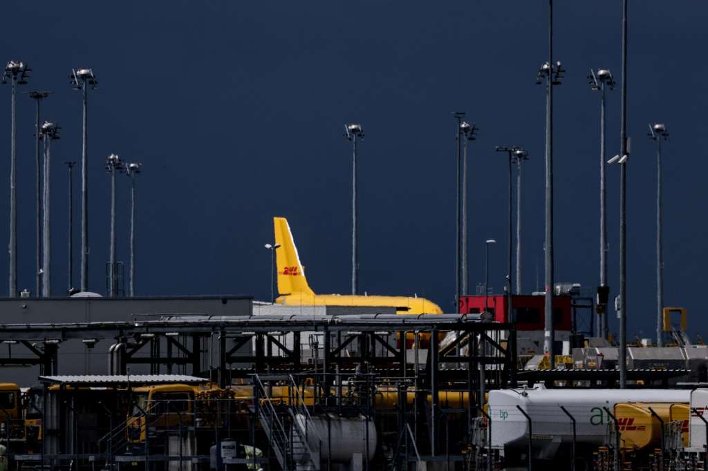 Leipzig (Germany), 12/05/2026.- Fuel trucks at the DHL hub at Leipzig/Halle Airport in Schkeuditz, Germany, 12 May 2026. Global oil prices rose sharply in early May due to geopolitical tensions and supply concerns, pushing Brent crude above 100 USD per barrel. This has significantly impacted Germany, causing fuel prices to spike and inflation to rise, creating a major challenge for the German economy. (Alemania) EFE/EPA/FILIP SINGER