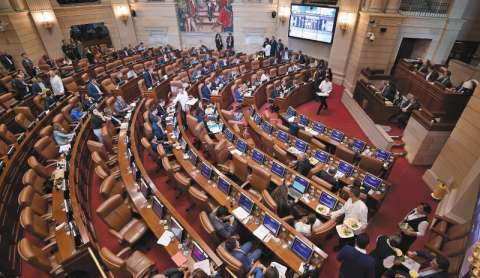 ¿Por qué el Congreso le madrugó al inicio de sesiones este martes?