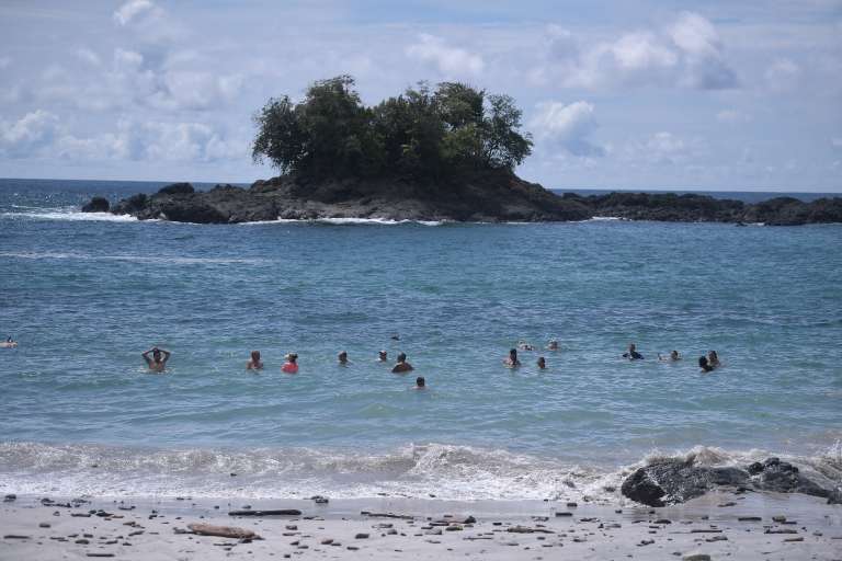 Playa que hace parte del Parque nacional natural Ensenada de Utría, ubicado en el municipio Nuquí, Chocó.