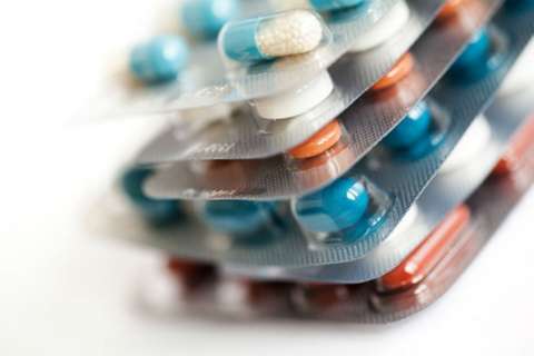 Lista la resolución que reglamenta los "regalos" de farmacéuticas a médicos y periodistas