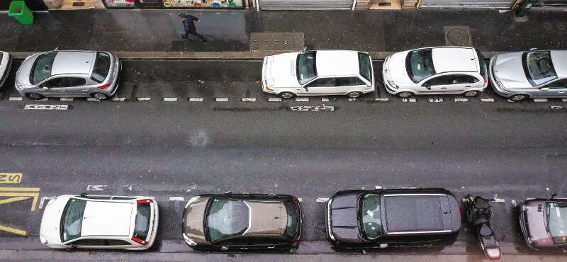 La batería es como un depósito que se va descargando y hay que llenarlo. / Getty Images