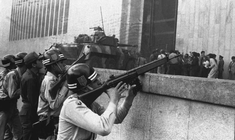 El holocausto del Palacio de Justicia ha sido el golpe más lesivo a la justicia colombiana en toda su historia. Once magistrados perecieron. / Archivo El Espectador.