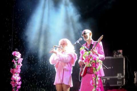 Esteman y Pedrina y Río, de concierto este viernes en Bogotá
