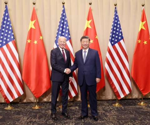 China liberó a tres estadounidenses en un acuerdo poco común con EE. UU.