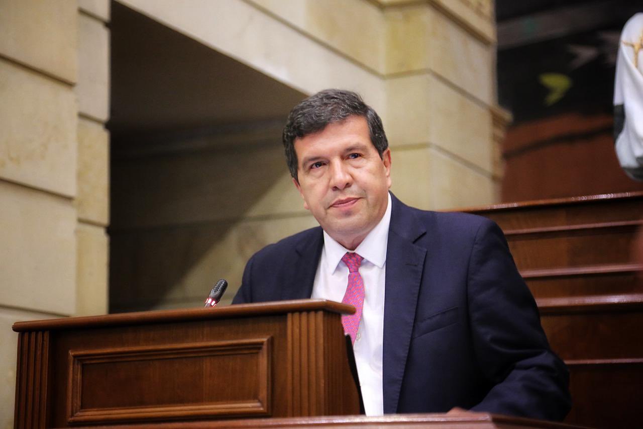 Exmagistrado del CNE Virgilio Almanza Ocampo.