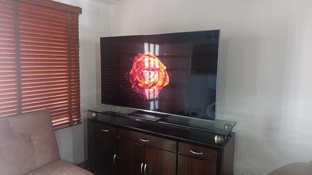Probamos el TCL C8K con tecnología QD-Mini LED: ¿vale la pena?