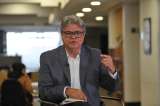 “Quiero que desde la izquierda también le hagamos un debate a la guerrilla”: Wilson Arias