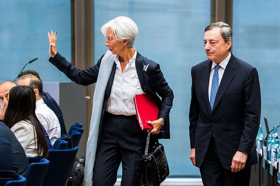 Christine Lagarde, directora gerente del Fondo Monetario Internacional (derecha), dejará su cargo el 12 de septiembre. / Bloomberg