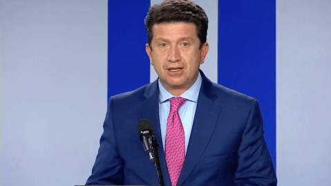 Gobierno pide perdón a exmagistrado Iván Velásquez por seguimientos ilegales en su contra