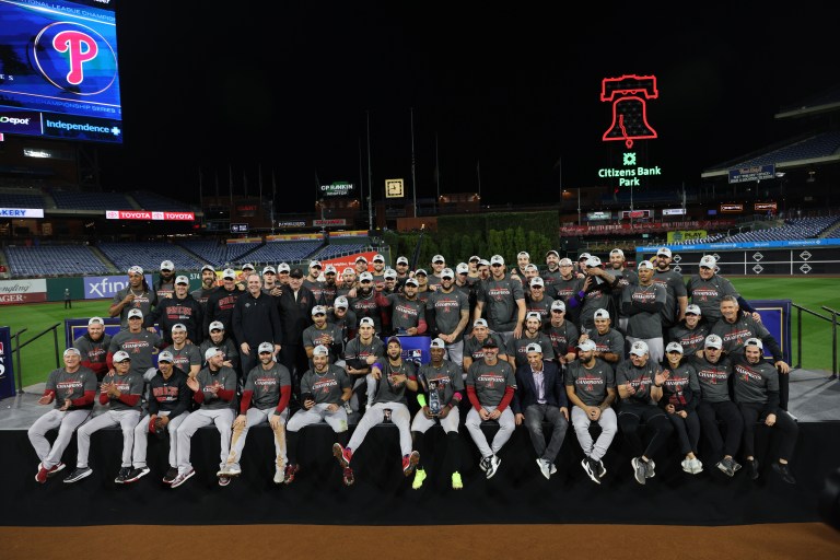 ¡Lo impredecible del béisbol!: Los Cascabeles de Arizona jugarán la Serie Mundial