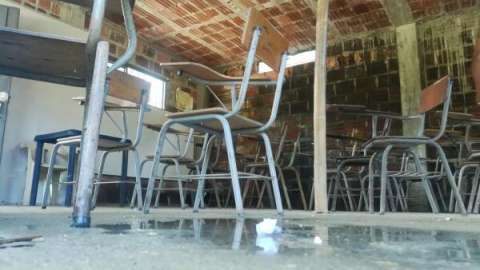 Los obstáculos que enfrentan los docentes rurales en Colombia