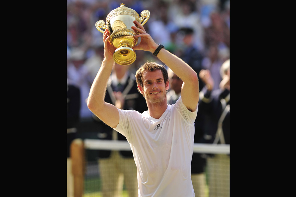 El escocés Andy Murray celebró a lo grande su título en Wimbledon. / AFP