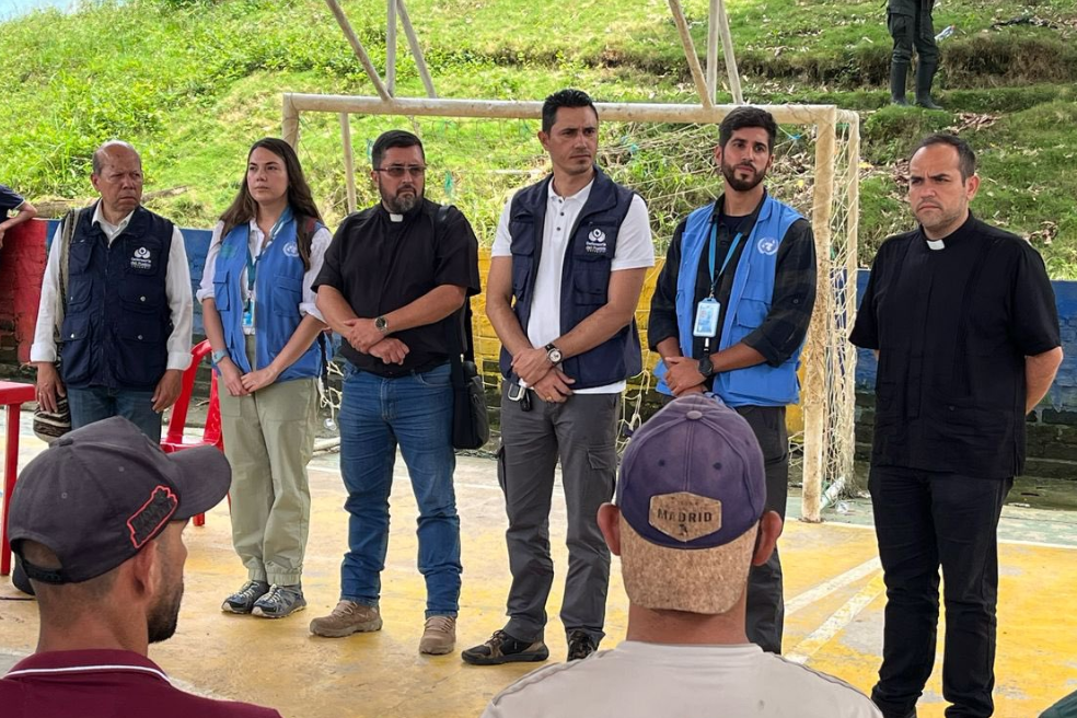 Liberan a 22 personas que llevaban 45 días secuestradas por el ELN en la región del Catatumbo (Norte de Santander).