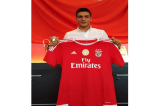 El mexicano Raúl Jiménez firma por el Benfica hasta 2020
