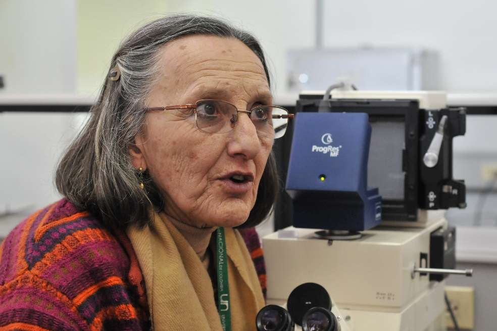 Martha Bueno.