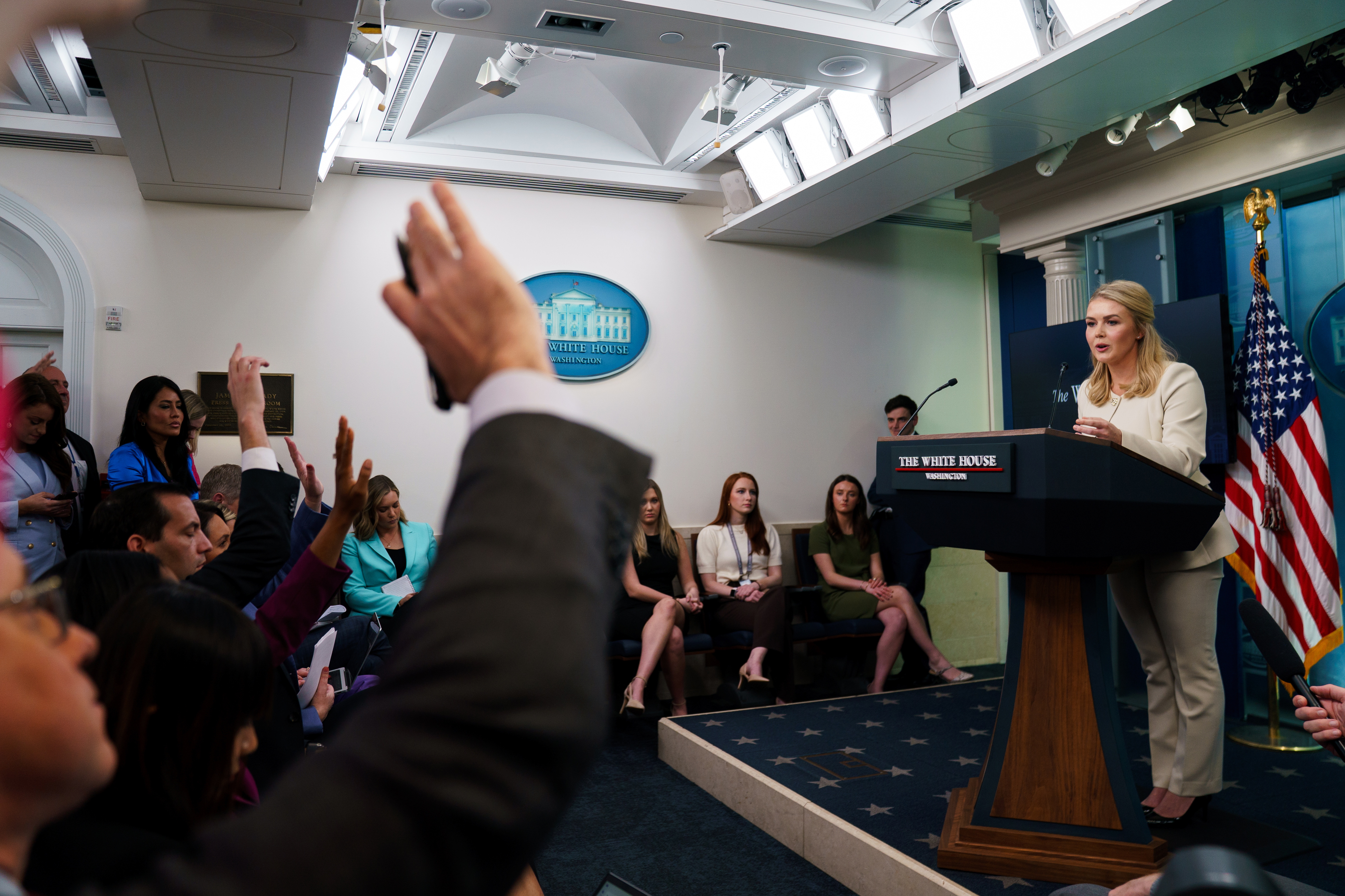 WASHINGTON (United States), 19/03/2025.- White House Press Secretary Karoline Leavitt holds a press briefing at the White House in Washington, DC, USA, 19 March 2025. EFE/EPA/WILL OLIVER