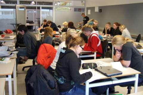 No dejar tarea, la fórmula del éxito de la educación en Finlandia