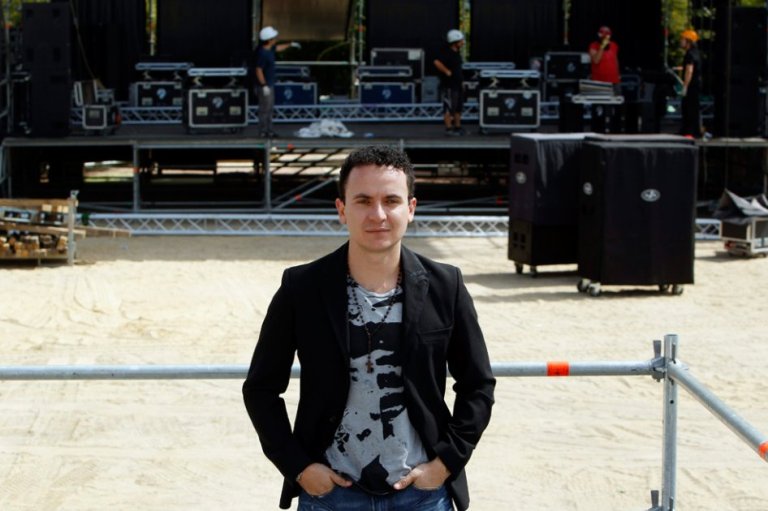 Fonseca recibe premio al Ícono Contemporáneo
