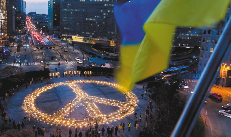 El símbolo de la paz en Bruselas, Bélgica.