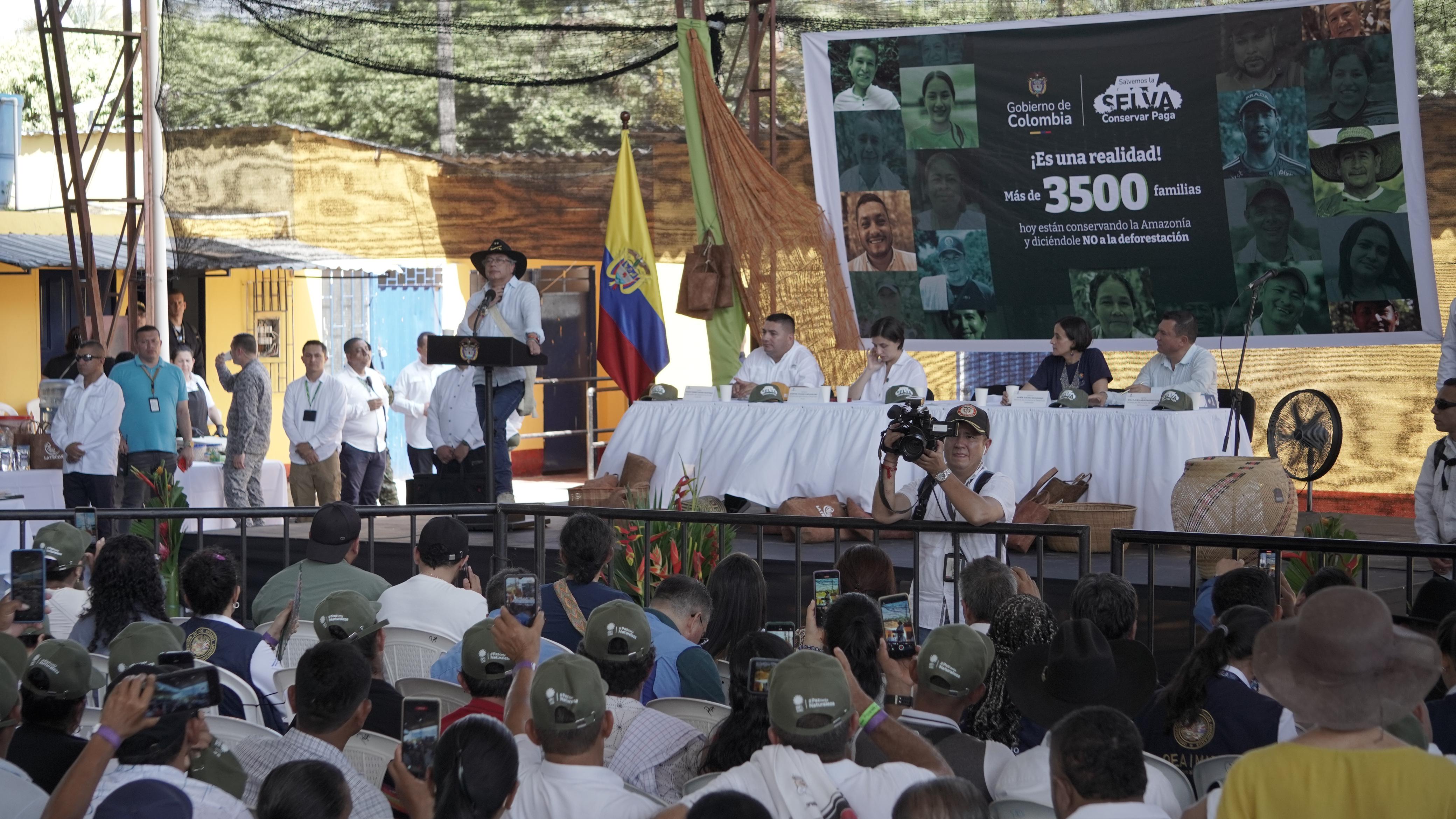 Junto a la ministra de Ambiente, el presidente Gustavo Petro encabezó la ‘Gira Salvemos la Selva, Conservar Paga’.