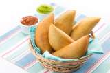 ¿Cómo hacer empanadas de queso sin salir de casa?