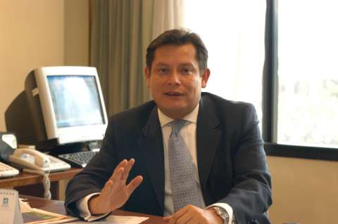 “La plata de Isagén alcanza para todas las 4G”