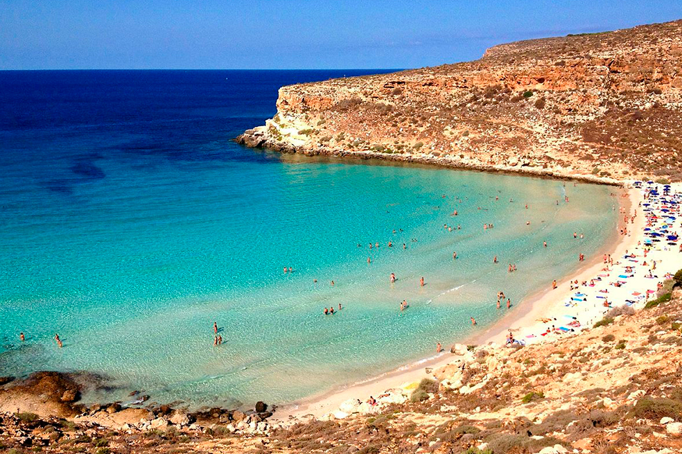 Playa Spiaggia dei Conigli: Lampedusa, Italia