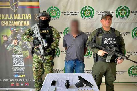 Capturan en Bucaramanga a alias “Mincho”, señalado de suplantar a militares para extorsionar
