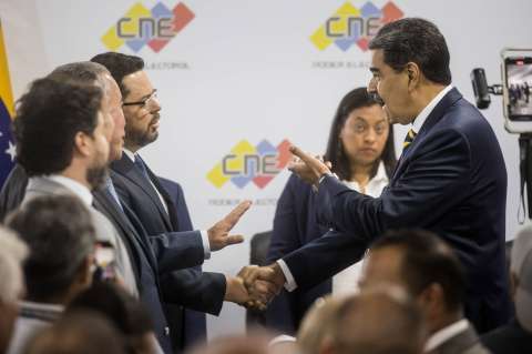 Maduro acusó a candidatos opositores de Venezuela de planear un golpe de Estado