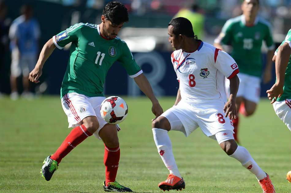 México decepciona en su debut en Copa Oro 2013 / AFP