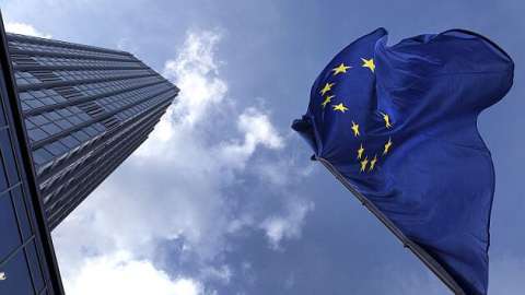 Economía europea se contraerá 10 % en el primer semestre por el COVID-19