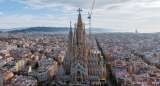Antoni Gaudí: el “arquitecto de Dios” y la Sagrada Familia o la iglesia “interminable”