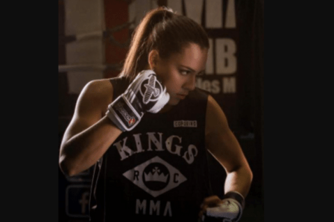 Alejandra Lara, primera colombiana en llegar a una de las mejores empresas de artes marciales mixtas