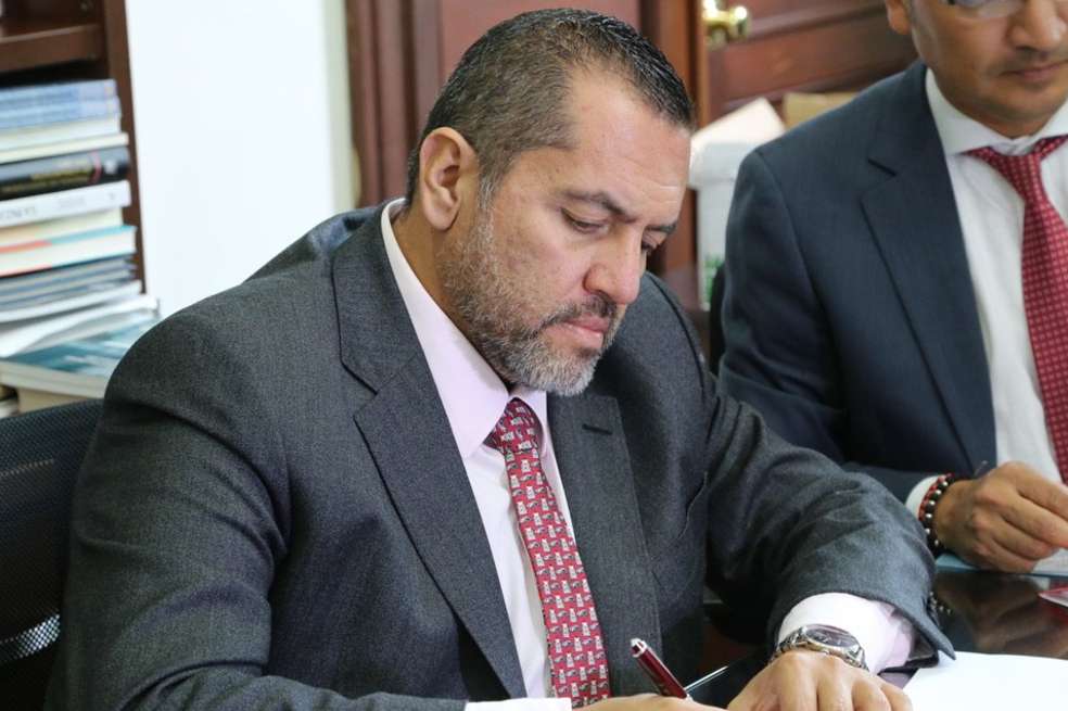 senador Mario Castaño