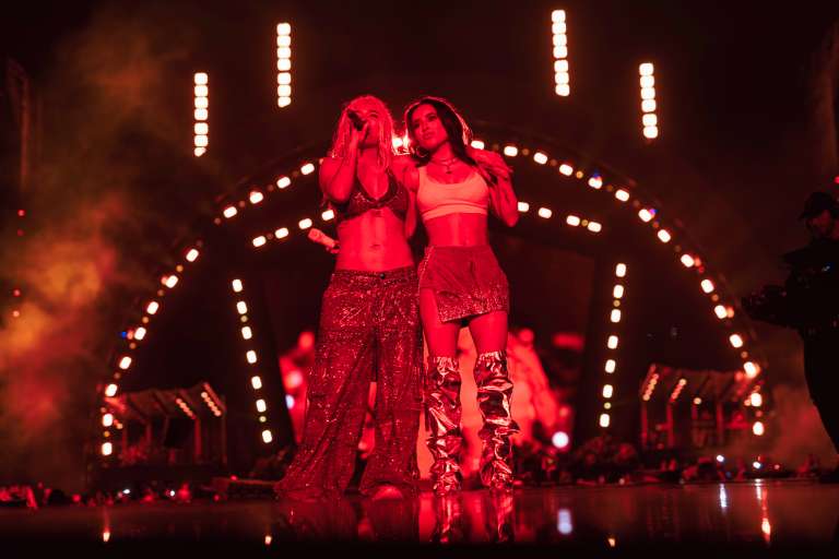 Fotos y videos: Karol G arrasa en Medellín con su primer concierto
