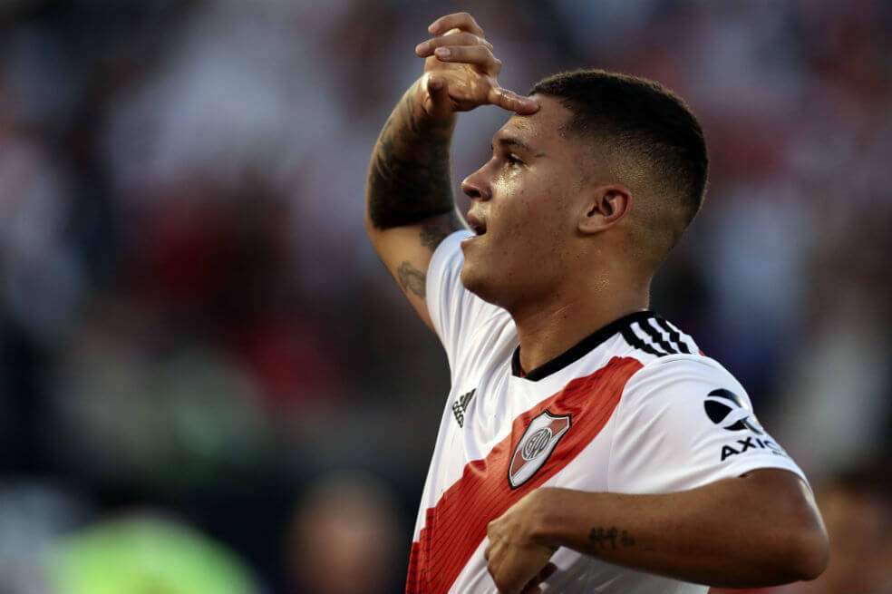 Juan Fernando Quintero marcó al minuto 17 contra Rosario Central. / AFP