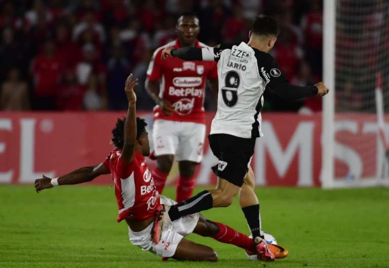 En imágenes: así se vivió el agónico empate de Santa fe en Copa Libertadores