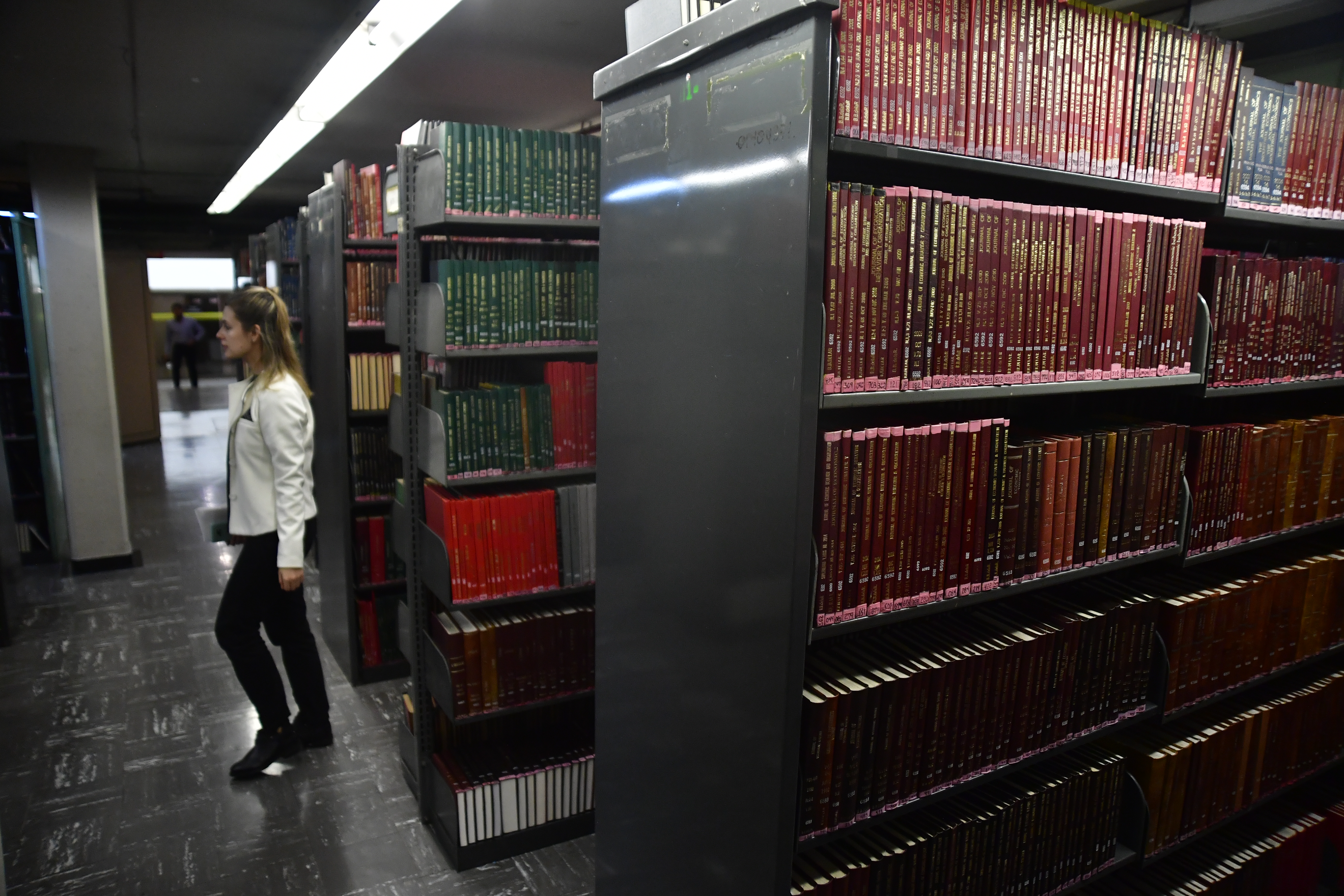 Aspectos de esta biblioteca ubicada en la ciudad de Bogotá