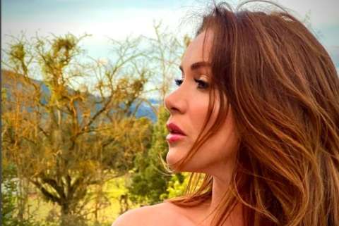 ¿Nataly Umaña olvidó a Alejandro Estrada? Recibió romántico detalle que dejó dudas