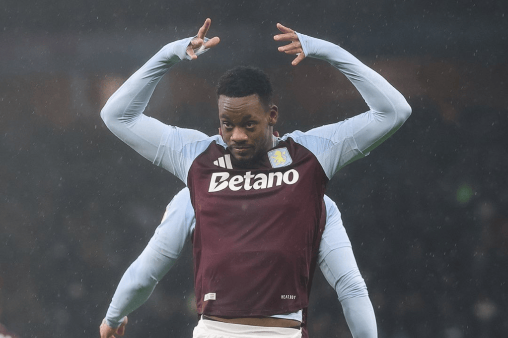 El colombiano Jhon Jáder Durán abrió el marcador en el partido entre Aston Villa y Southampton por la Premier League.