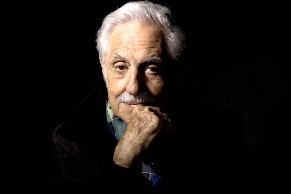 Carl Djerassi, creador de la píldora anticonceptiva que permitió el sexo sin procreación, y ahora, con casi 90 años, vaticina que en el futuro primará en el mundo desarrollado la procreación sin sexo.