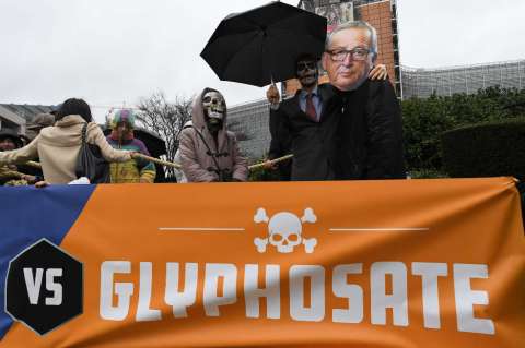 Europa aprobó uso de glifosato cinco años más
