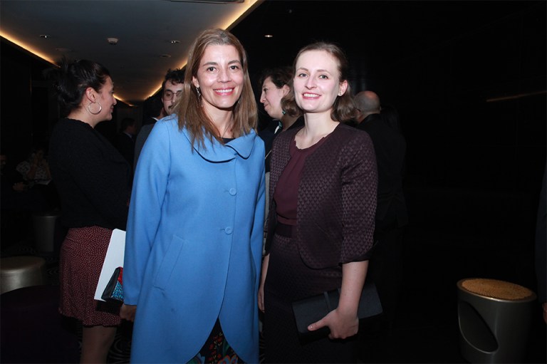 Laura Zambrano y Miryam Zimmermann La fundación AID FOR AIDS y personalidades altruistas de la ciudad se dieron cita en el salon Great Room J en la cena 95 que tuvo como lema SOY COMO TU este 12 de Mayo.