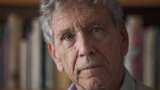 Israelíes despiden al escritor y pacifista Amos Oz en una emotiva ceremonia